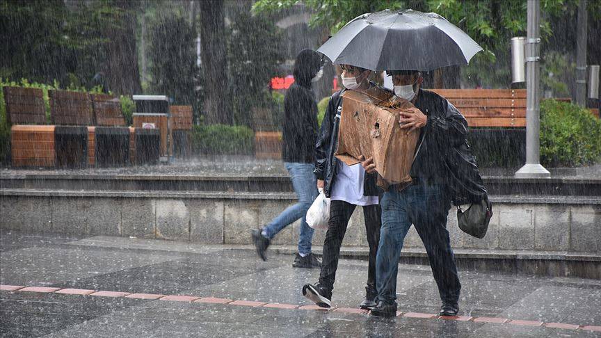 Meteoroloji saat verip 5 ili uyardı! Kuvvetli sağanak vuracak 4